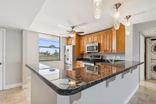 7300 Sun Island Dr S, South Pasadena, FL 33707 - Photo 15