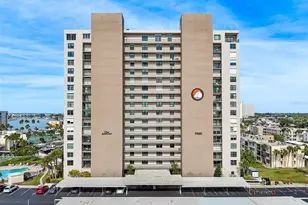 7300 Sun Island Dr S, South Pasadena, FL 33707 - Photo 3