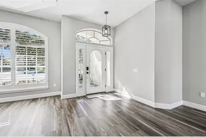 9204 Grand Palm Court, Riverview, FL 33578 - Photo 7