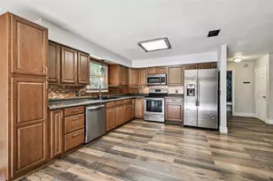 1874 Sylvan Dr, Clearwater, FL 33755 - Photo 7