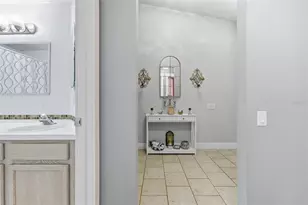 26843 Roseann Pl, Lutz, FL 33559 - Photo 15