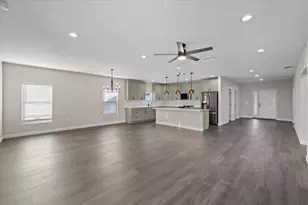 1910 14th Ave S, Saint Petersburg, FL 33712 - Photo 31