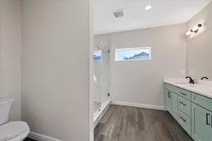 1910 14th Ave S, Saint Petersburg, FL 33712 - Photo 35