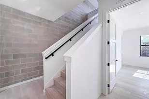 1302 E Kay St, Tampa, FL 33602 - Photo 33