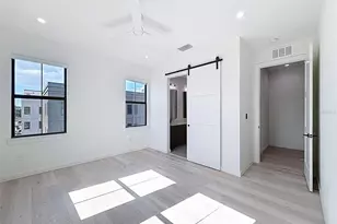 1302 E Kay St, Tampa, FL 33602 - Photo 23