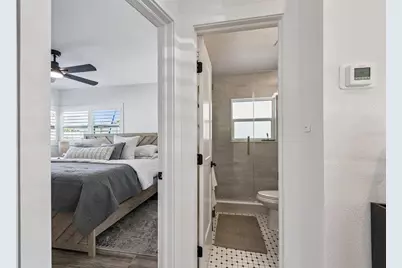 848 180th Avenue E, Redington Shores, FL 33708 - Photo 27