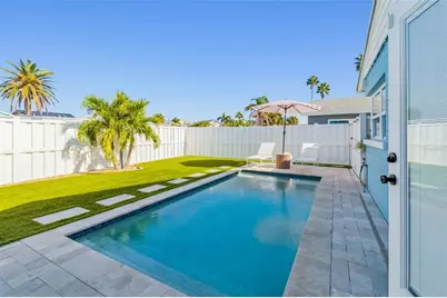 848 180th Avenue E, Redington Shores, FL 33708 - Photo 41