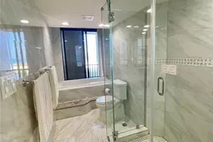 1290 Gulf Blvd, Clearwater, FL 33767 - Photo 17