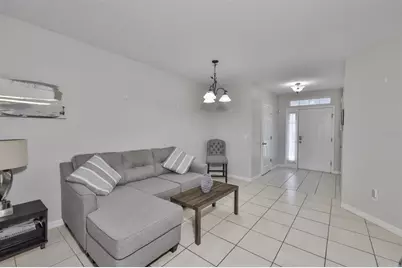 9712 Carlsdale Drive, Riverview, FL 33578 - Photo 7