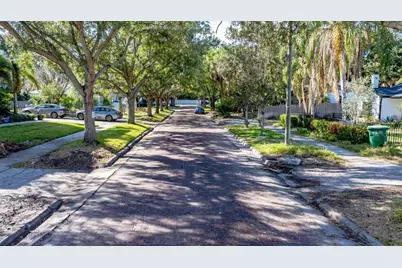 2926 W Alline Avenue, Tampa, FL 33611 - Photo 7