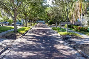 2926 W Alline Ave, Tampa, FL 33611 - Photo 7