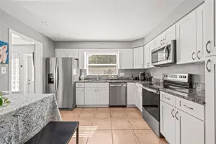 2423 Rutland Ln, Clearwater, FL 33763 - Photo 17