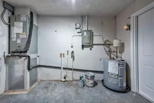 168 Southeast Blvd N, Saint Petersburg, FL 33703 - Photo 17