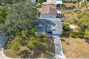 168 Southeast Blvd N, Saint Petersburg, FL 33703 - Photo 31