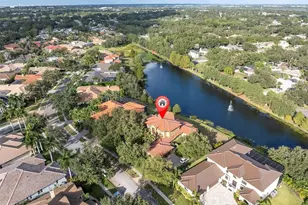 10221 Golden Eagle Dr, Largo, FL 33778 - Photo 3