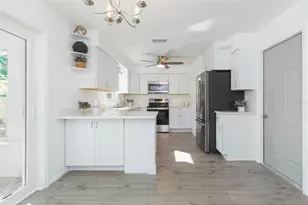 5938 4th Ave S, Saint Petersburg, FL 33707 - Photo 11