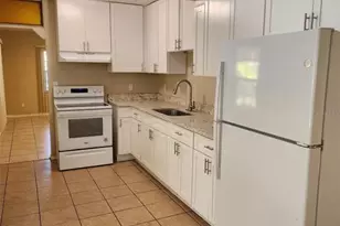 3904 W Walnut St, Tampa, FL 33607 - Photo 5