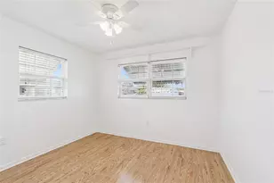 5122 Iris Dr N, Pinellas Park, FL 33782 - Photo 9