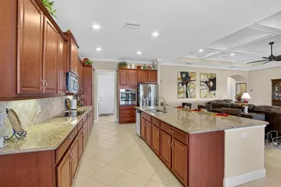 1616 Emerald Dunes Drive, Sun City Center, FL 33573 - Photo 19