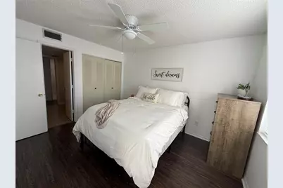 6916 Stones Throw Circle N #9110, Saint Petersburg, FL 33710 - Photo 7