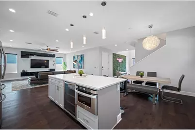 902 W Plymouth Street, Tampa, FL 33603 - Photo 11