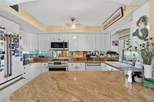 3200 Gulf Blvd, Saint Pete Beach, FL 33706 - Photo 15