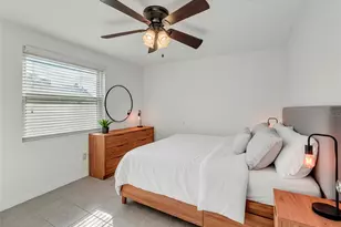 3509 King George Ln, Seffner, FL 33584 - Photo 5