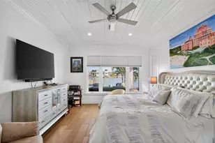 1232 79th St S, Saint Petersburg, FL 33707 - Photo 23