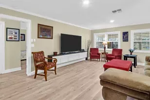 1222 Gillespie Dr, Palm Harbor, FL 34684 - Photo 13