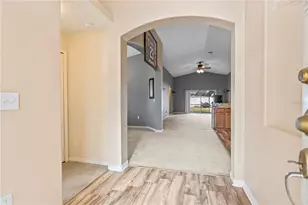 4667 Hickory Stream Ln, Mulberry, FL 33860 - Photo 7