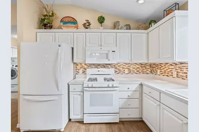 978 Smyrna Street, The Villages, FL 32162 - Photo 9