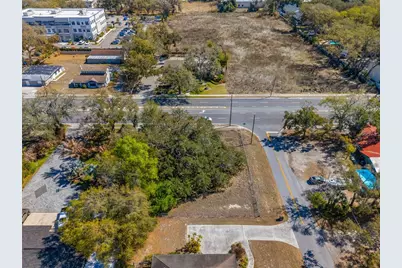 702 Westwood Drive, Brandon, FL 33511 - Photo 9