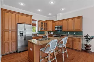 902 Villa Venicia Way, Tampa, FL 33606 - Photo 9