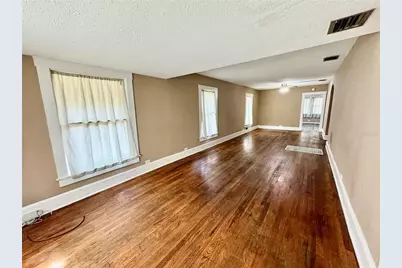 906 W Baker Street, Plant City, FL 33563 - Photo 9