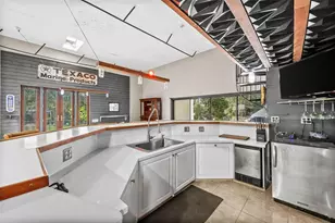 2129 W Tobago Cir, Fort Myers, FL 33905 - Photo 47