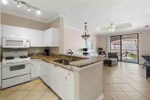 2739 Via Capri, Clearwater, FL 33764 - Photo 5