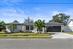 6742 Tequesta Dr, Seminole, FL 33777 - Photo 81