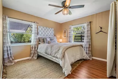 302 Whitcomb Boulevard, Tarpon Springs, FL 34689 - Photo 27