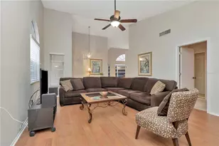 3825 Darston St, Palm Harbor, FL 34685 - Photo 7