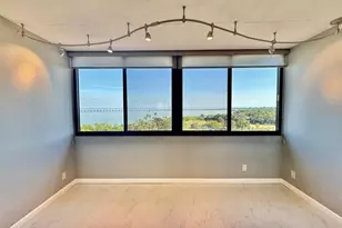 2620 Cove Cay Dr, Clearwater, FL 33760 - Photo 11