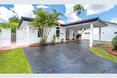 2810 SW 114th Avenue, Miami, FL 33165 - Photo 1