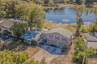 12510 Forest Hills Dr, Tampa, FL 33612 - Photo 3