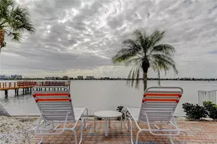 4775 Cove Cir, Saint Petersburg, FL 33708 - Photo 25