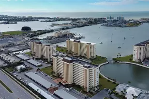 4775 Cove Cir, Saint Petersburg, FL 33708 - Photo 39