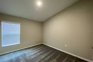 12921 Twin Bridges Dr, Riverview, FL 33579 - Photo 9