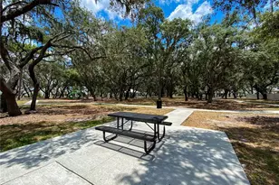 12921 Twin Bridges Dr, Riverview, FL 33579 - Photo 19