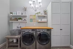 5130 Spectacular Bid Dr, Wesley Chapel, FL 33544 - Photo 23