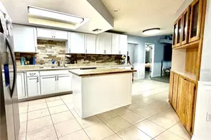 18203 Oak Way Dr, Hudson, FL 34667 - Photo 3