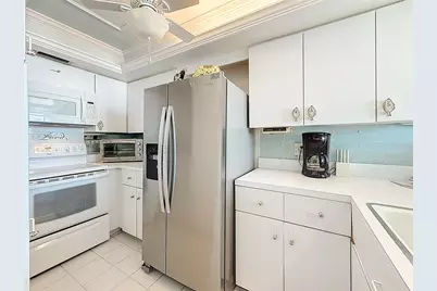 17408 Gulf Blvd #1302, Redington Shores, FL 33708 - Photo 21