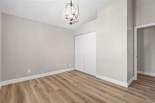 3002 W Cleveland St, Tampa, FL 33609 - Photo 17